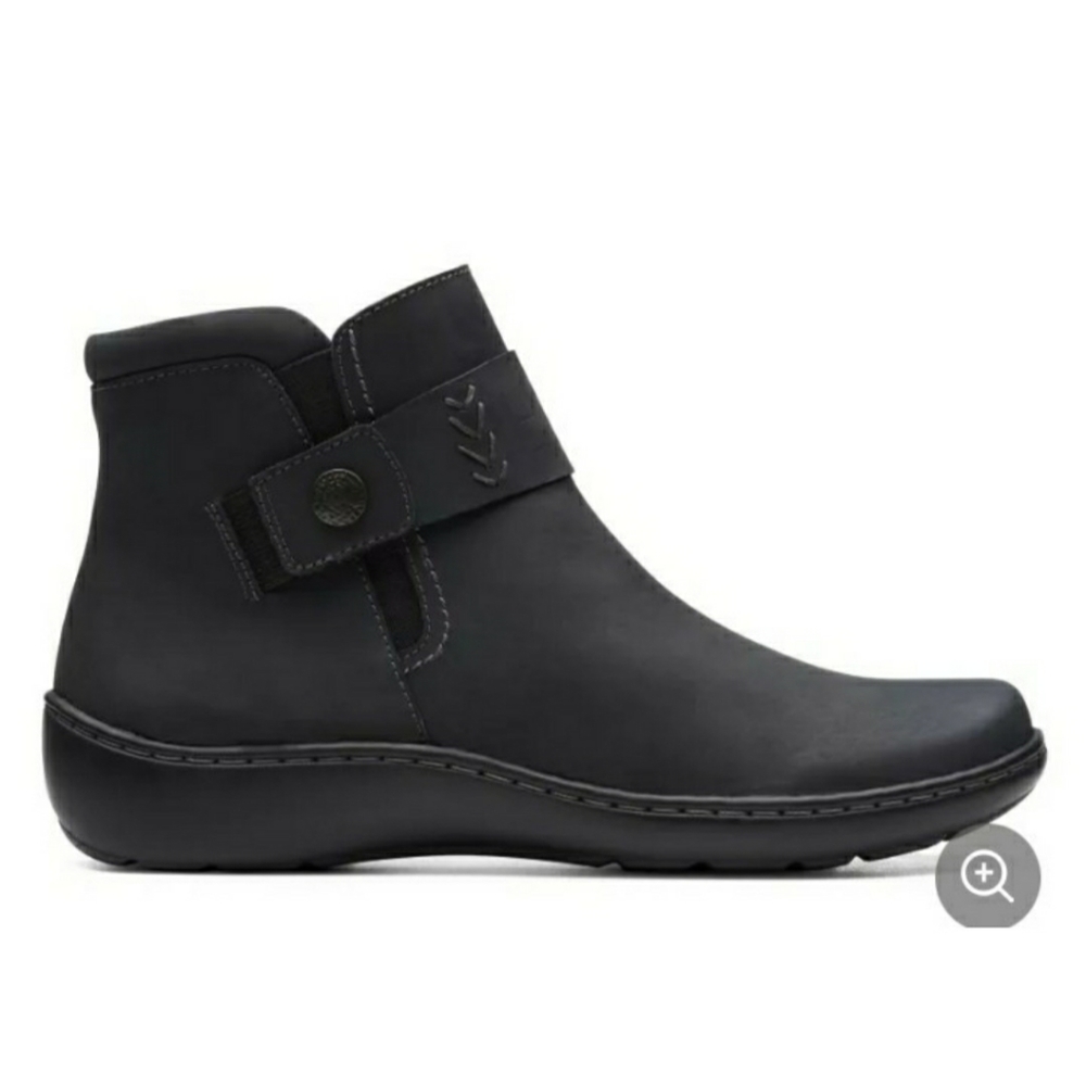 Clarks Cora Rae Traction Black Stretch Panel Stitched Soft Leather Ankle Booties